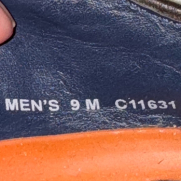 Cole Haan Lace-up Oxfords.  9 M. Dark chocolate - Picture 5 of 5